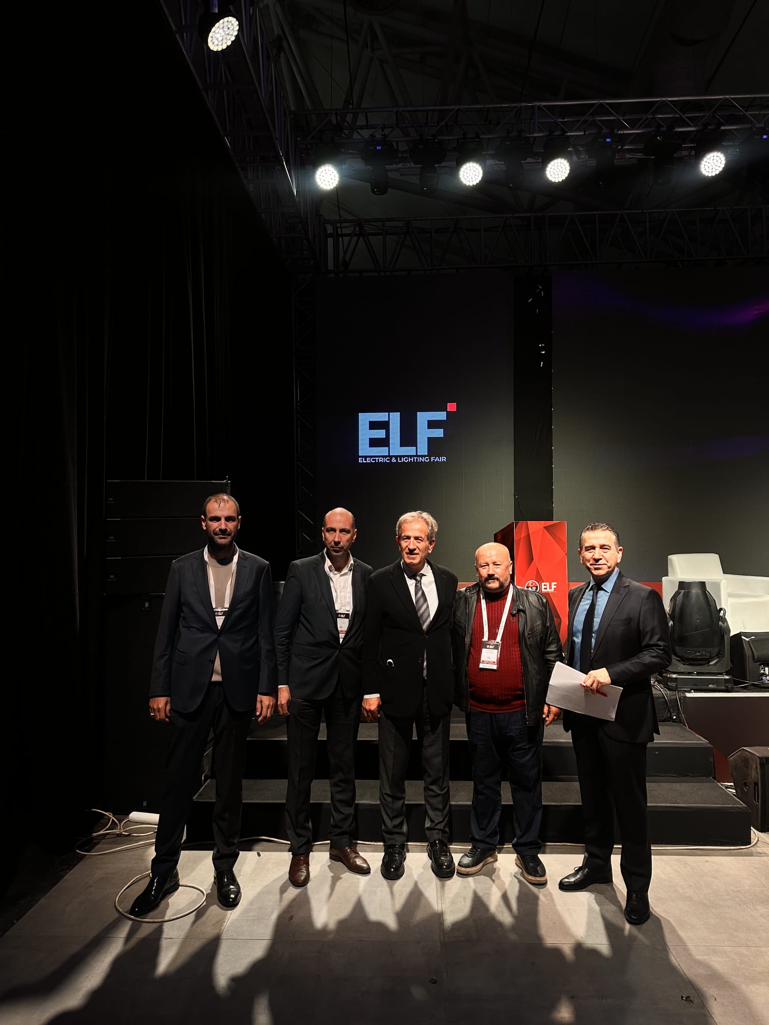 Aydin Elektrikciler Odasi Uyelerini Elf Fuarina Goturdu 618236 286617C341Cd0574F1F06C116782D015