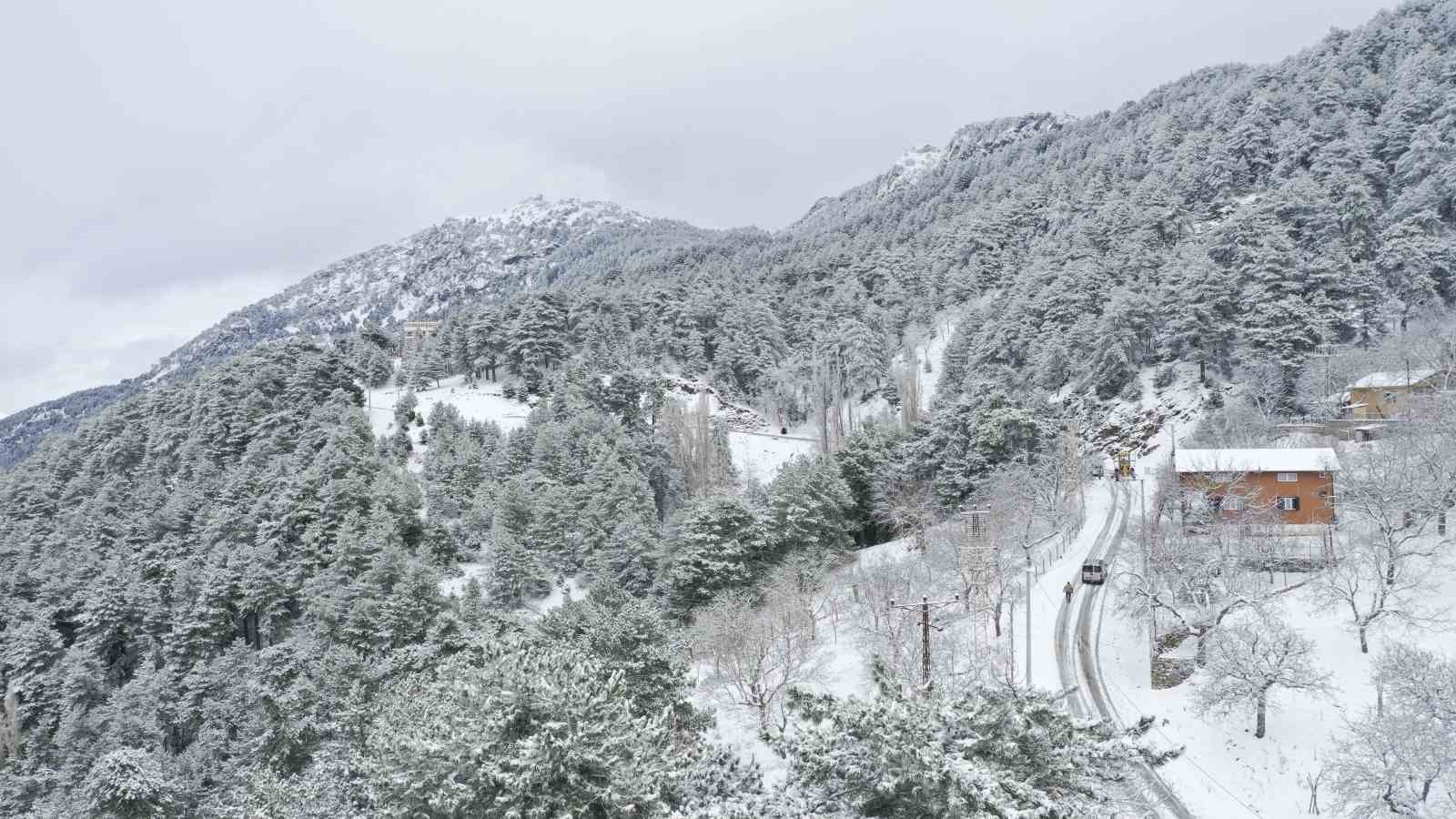 Aydin Valiliginden Don Ve Buzlanma Uyarisi Ba962E0C89E1C766Bad7Fc335Bf84B7E