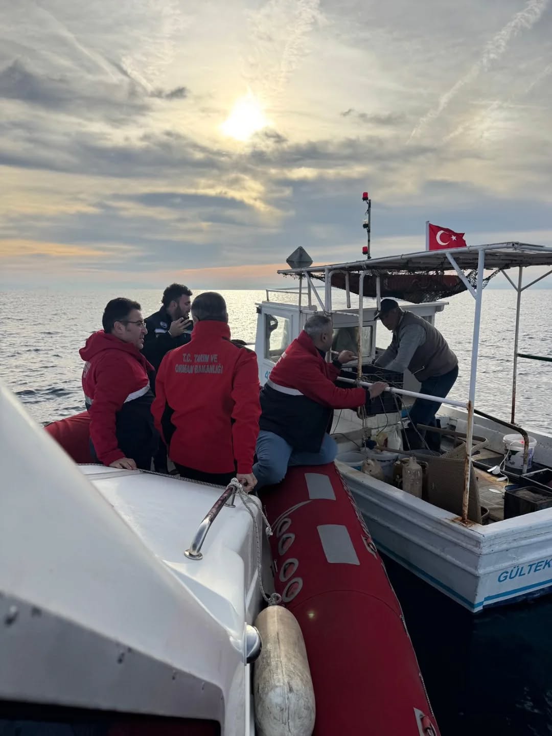 Aydinda Balikcilik Denetimleri Siklasti 618846 6A9A6Cb0Afaec6B806B85C2B6Acff77C