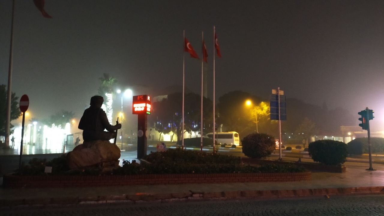 Aydinda Puslu Sabah Manzaralari Mest Etti 772B76A52C35787A8Fad56725Ddc61D1