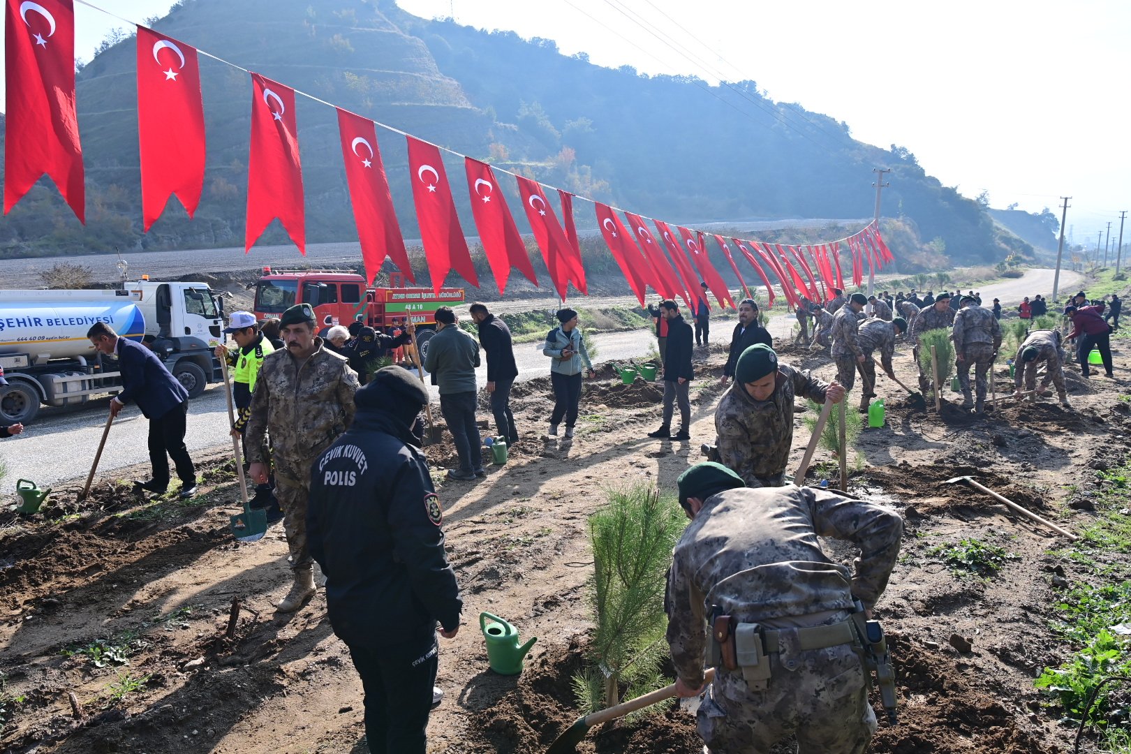 Aydinda Sehitler Anisina 333 Fidan Dikildi 618570 52Dc0B2A8Ef316A23C4F118B0Ce2C944