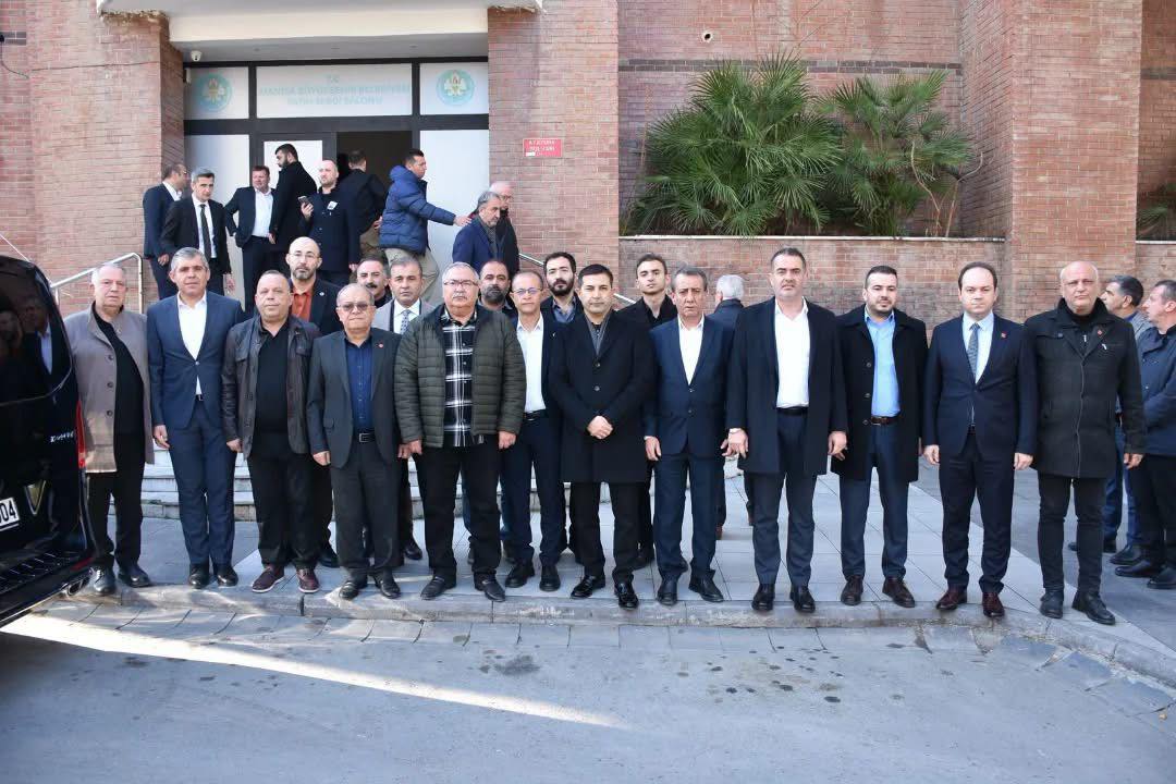 Aydinli Baskanlar Manisada 622416 Ea1D8682Cd68A2E7E6D2240095Ee5E97