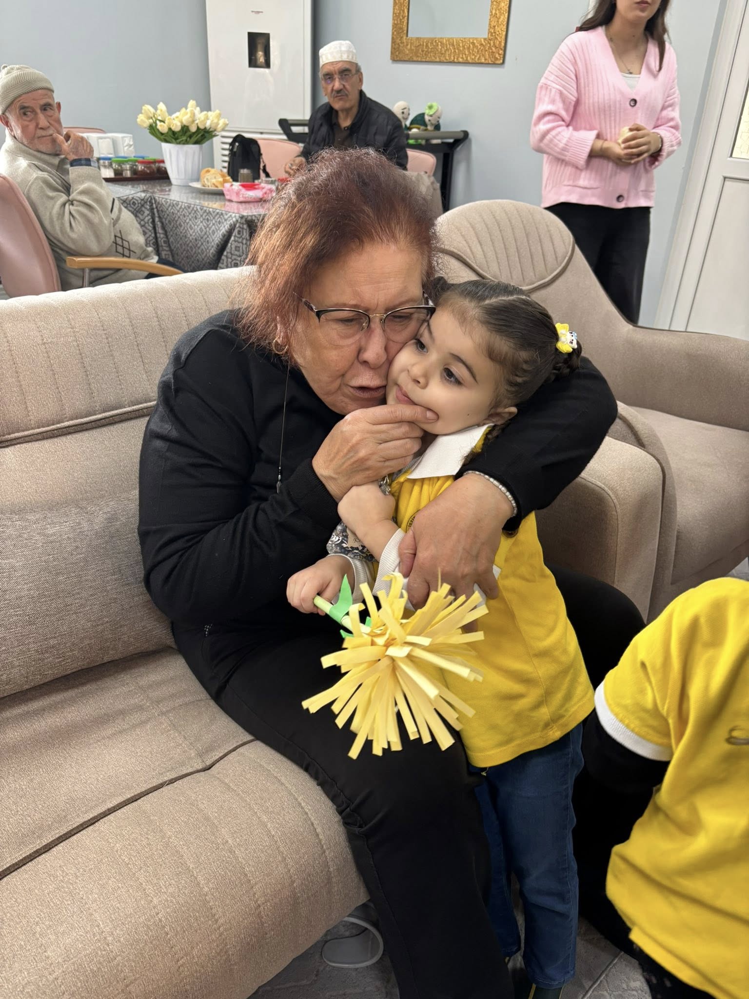 Aydinli Minikler Harcliklariyla Tekerlekli Sandalye Aldilar 624661 2573C2244Dcd020C11190F2104E9Aa20