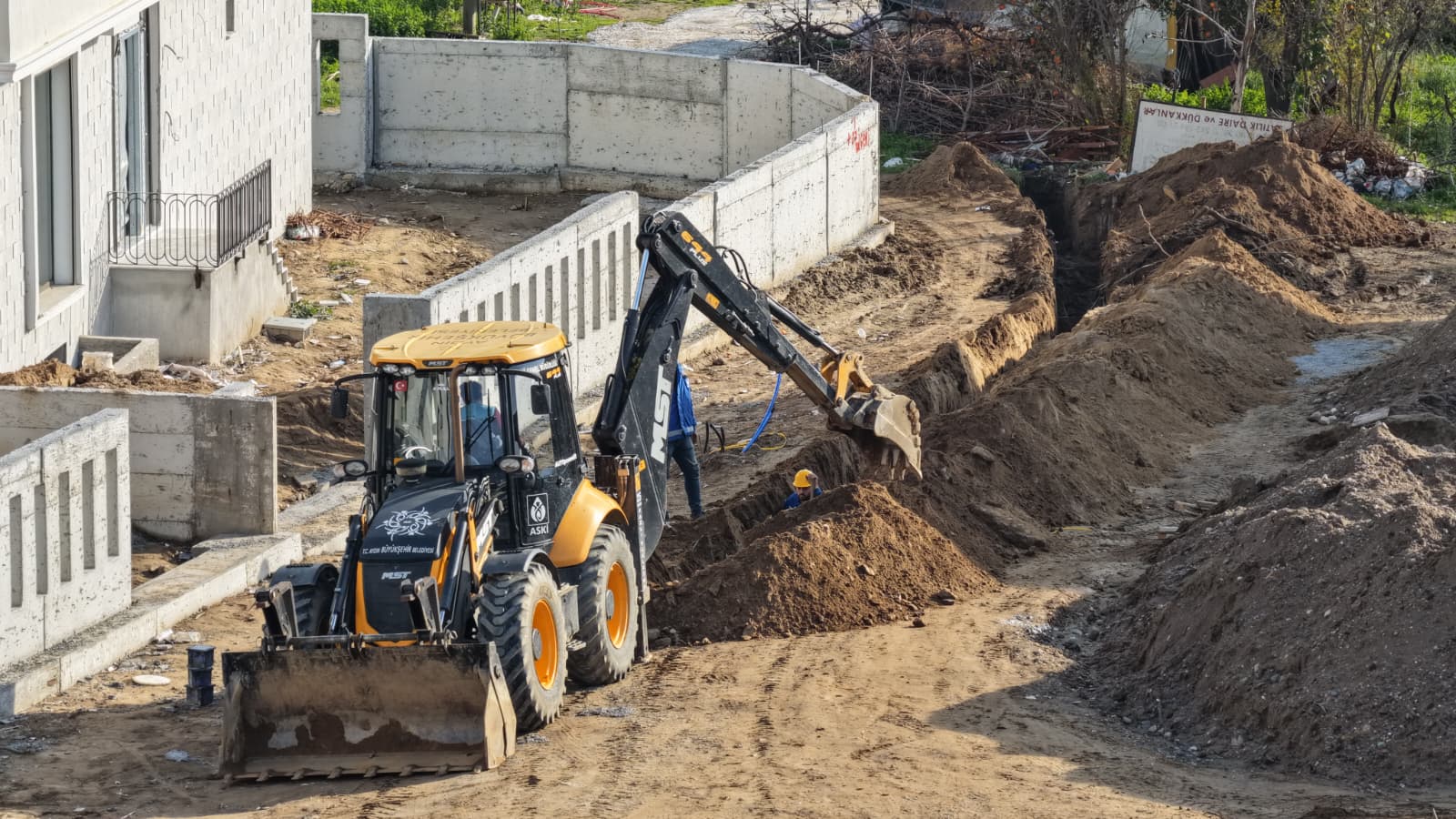 Baskan Cercioglundan Nazilli Ve Bozdoganda Altyapi Calismasi 625358 39Eb2B2Dccd976217Aabe237F88A01E2