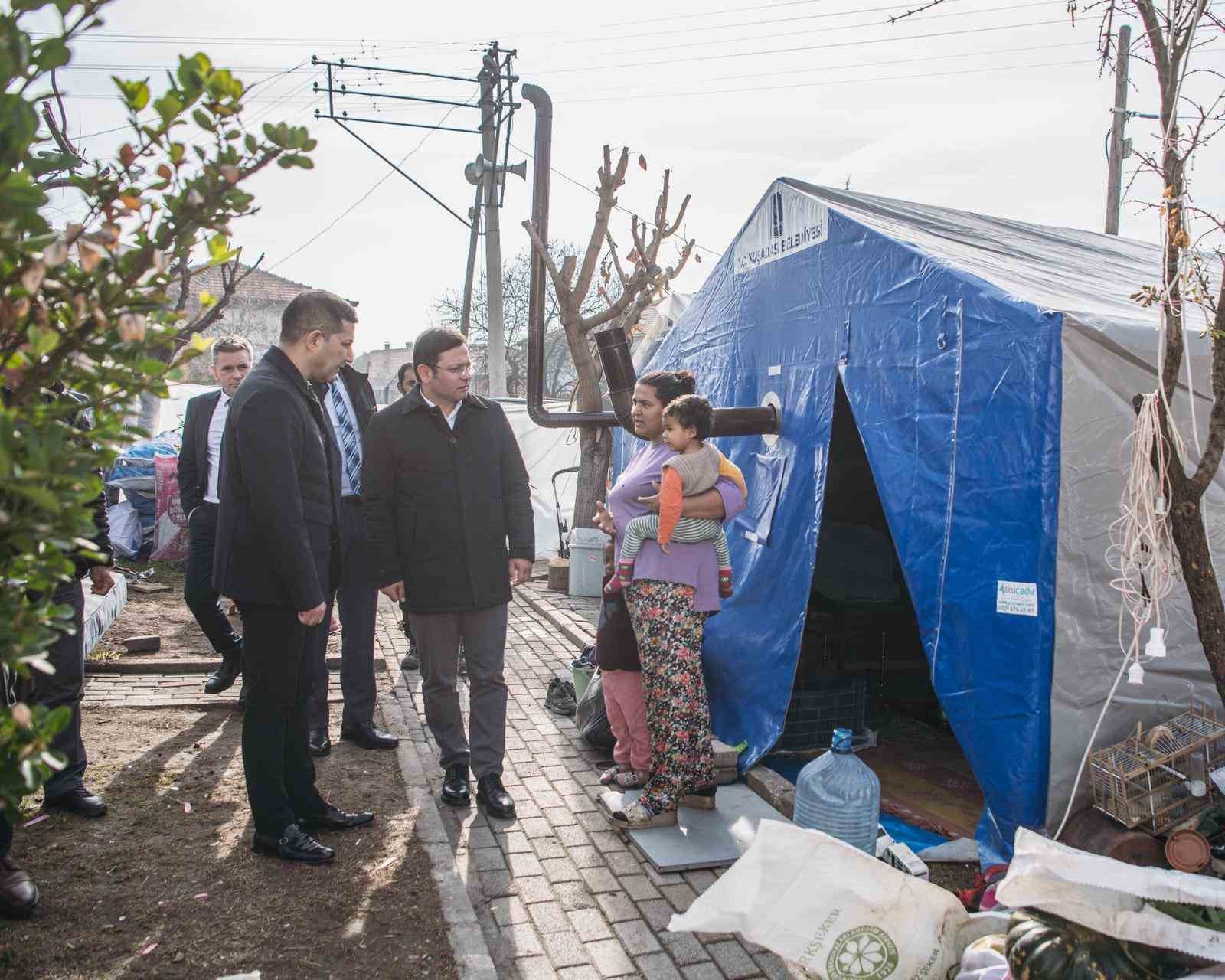 Baskan Gunelden Sindirgiya Dayanisma Ziyareti 31Ffc1F123Dc053C86Ff31Dc246D19Ad