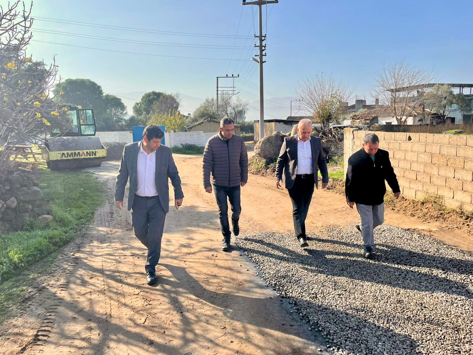 Baskan Mehmet Kivraktan Tarihi Adim Cinede Ilk Asfalt Calismasi Basladi 621138 31776889D3390Cb57Cb2C12Fe28Fc61C