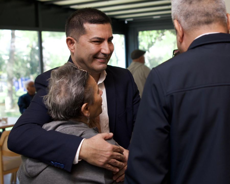 Baskan Omer Gunel Sosyal Belediyecilikte Cigir Acmaya Devam Ediyor 624215 8Bd2711A948Dbc26Bf5B96C7189D9C93