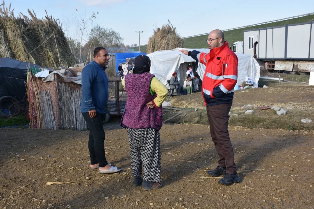 Baskan Zencirciden Ornek Davranis Cadirdan Kurtarip Sicak Yuvaya Kavusturdu 626199 66Ea917E7D7189215C2E6Ab0E859Ad72