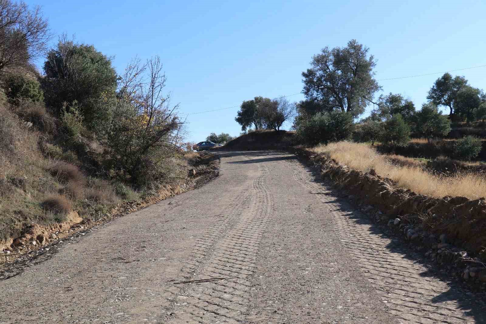 Bozdogan Belediyesi Yol Calismalarina Devam Ediyor A6567B14E9B14Afae32D7Ecf199F28D9