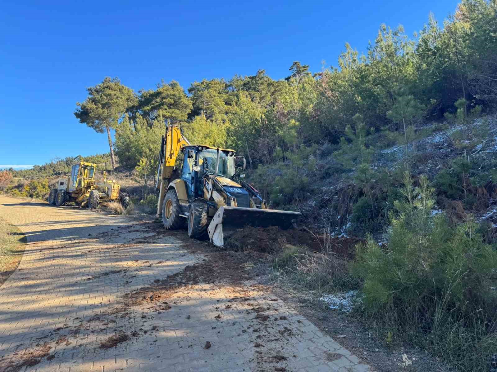 Buyuksehir Aydinda Altyapi Calismalarina Devam Ediyor 85D803270E234E845Ec6A365C219254C