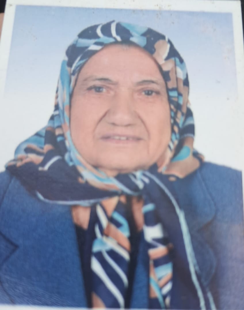 Chpli Gulerin Aci Gunu Dogum Gununde Topraga Verilecek 621665 D5Ac0C1B6Ed30Dfe67B3Afc2De62Ab4D