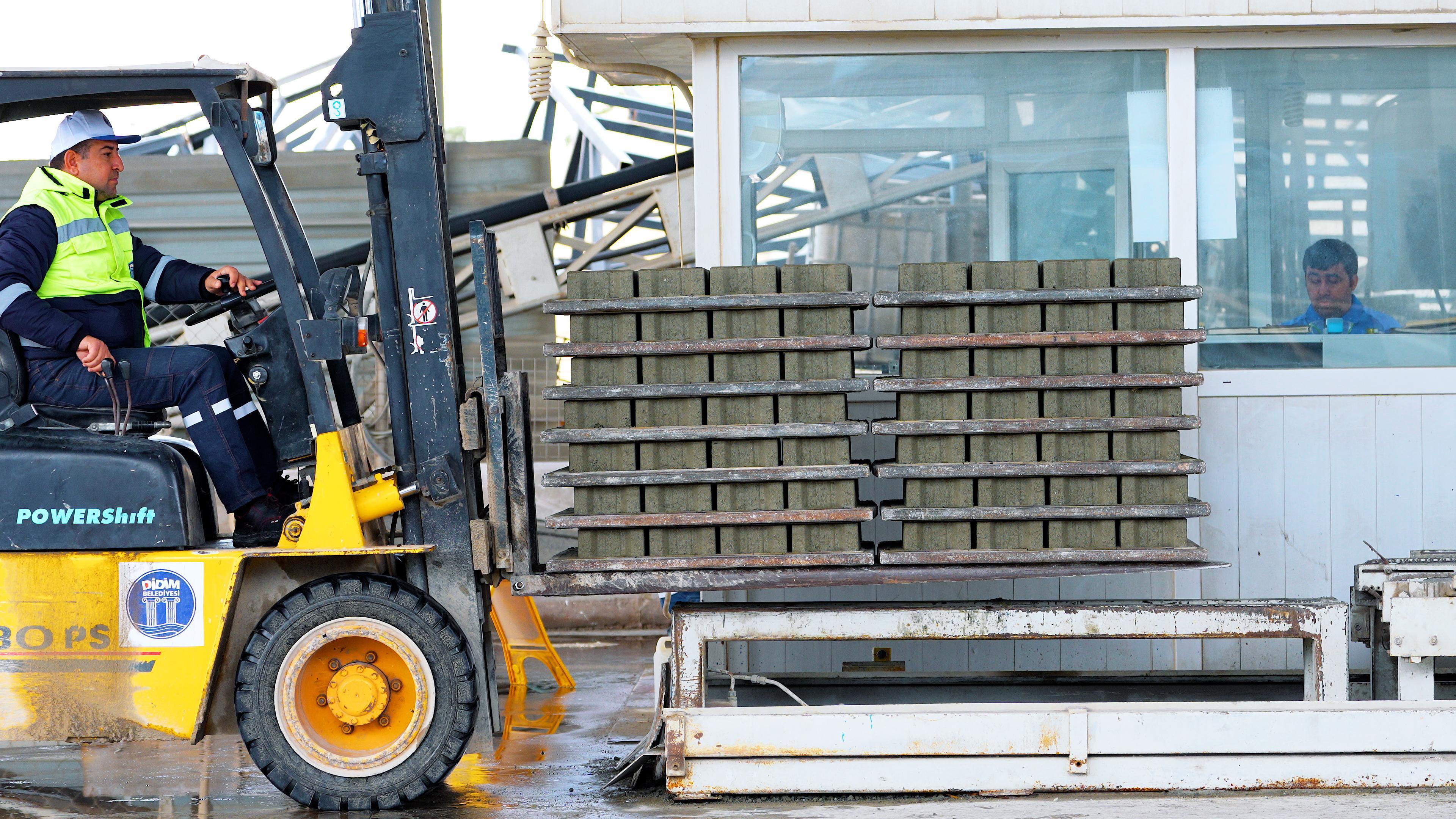 Didim Belediyesi Uretiyor Didim Kazaniyor 626369 6E57036Bc0Cff83D3576838135D4749B