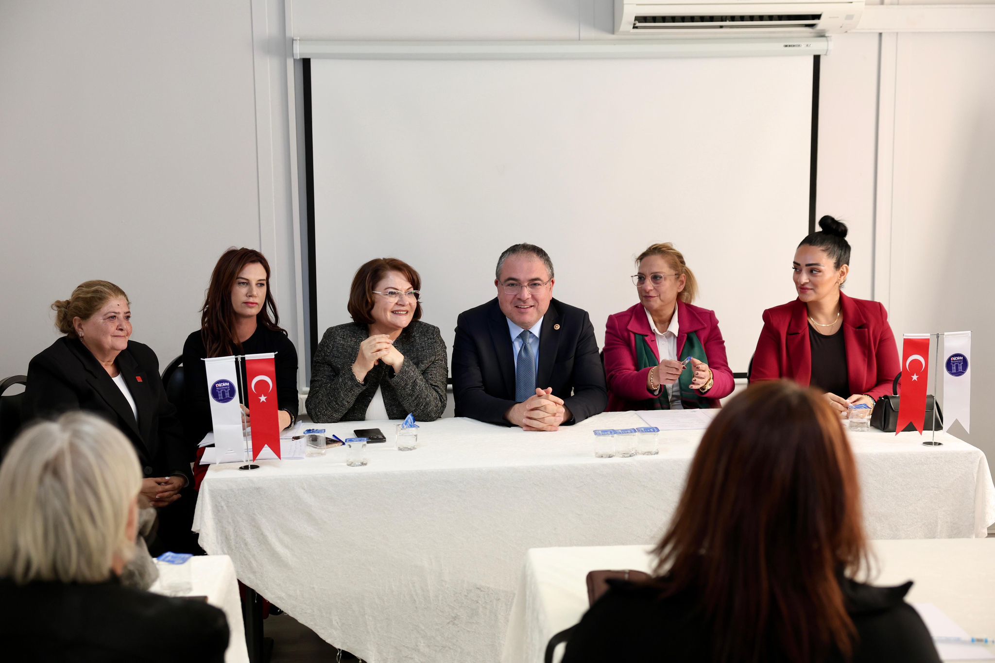 Didim Kadin Meclisi Aralik Ayi Toplantisi Yogun Katilimla Gerceklesti 621259 D58F50C4F22F604C9C6763927E66651C