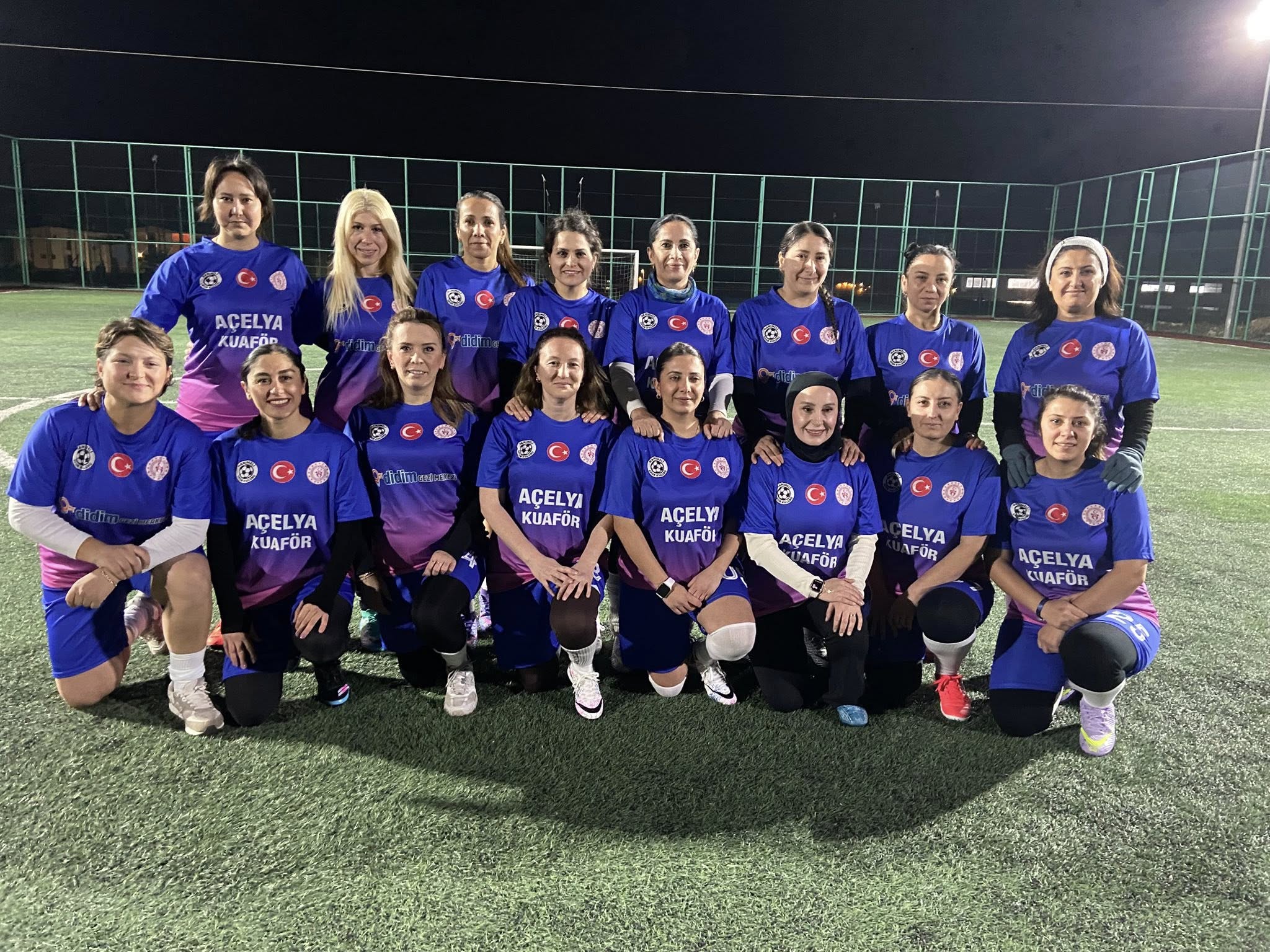 Didimde Hanimeli Futbol Takimindan Renkli Goruntuler 621855 0Dac5Dd0197E37Bb2A2577682Ba2A7Fc