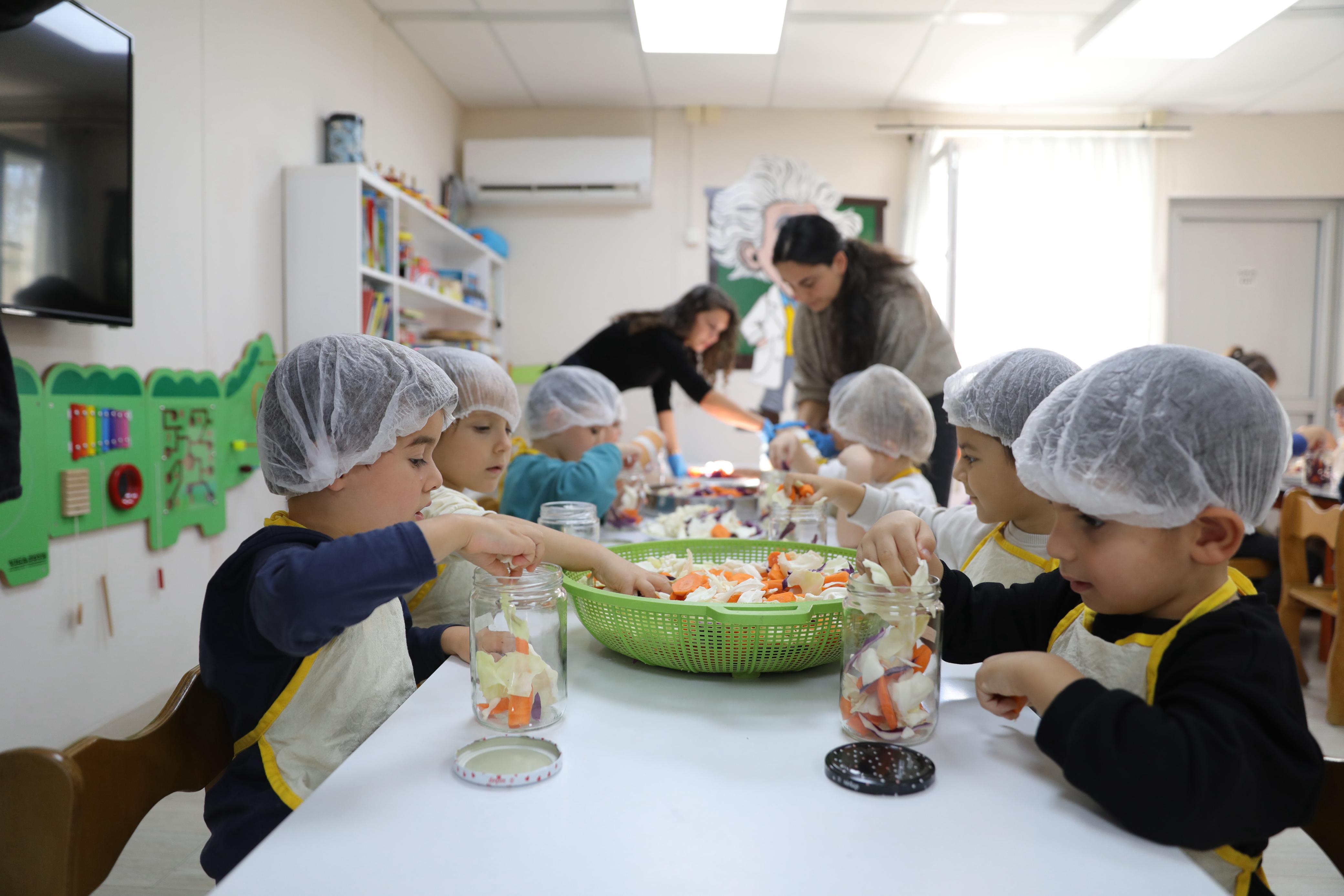 Didimli Minikler Hem Eglendi Hem Ogrendi 618410 Dd45Bd22468906Acf012E68Eb8Cc208E