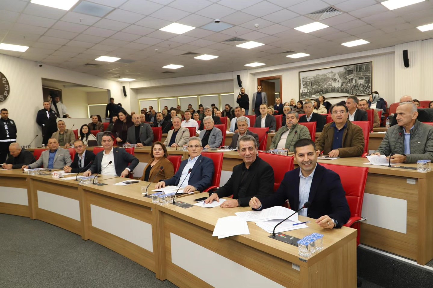 Gencay Siyasi Tartismalar Degil Hizmet Anlayisi Onemli 620434 8B5Fe9A4E4D703E5D6D9E00C1A39713A (1)