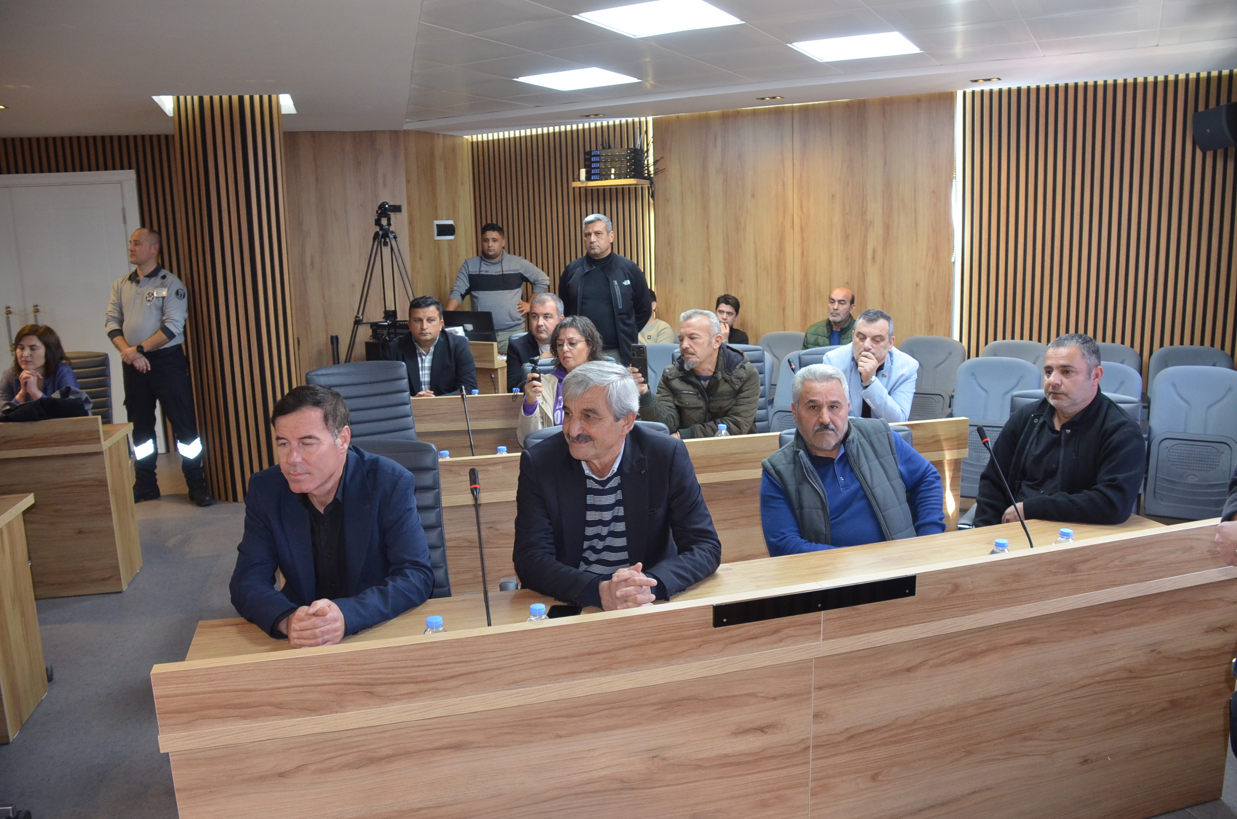 Gencay Tezgahlar Konusunda Net Konustu Devir Ve Kiralama Yok 622752 Ff8E0D0F119A82D0Bcd379580E6D6432