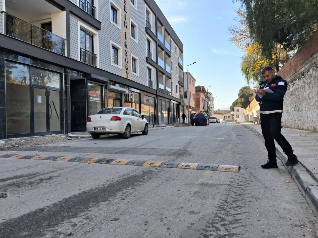 Germencikte Deforme Olan Kasisler Ukomeye Bildirildi 7A5A5429Fde529E42F4D6A7655Bae794