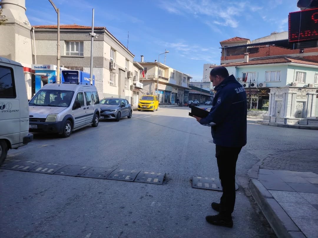 Germencikte Deforme Olan Kasisler Ukomeye Bildirildi F6De4814Eff2Cd91643738B8F5Dcd0Fc