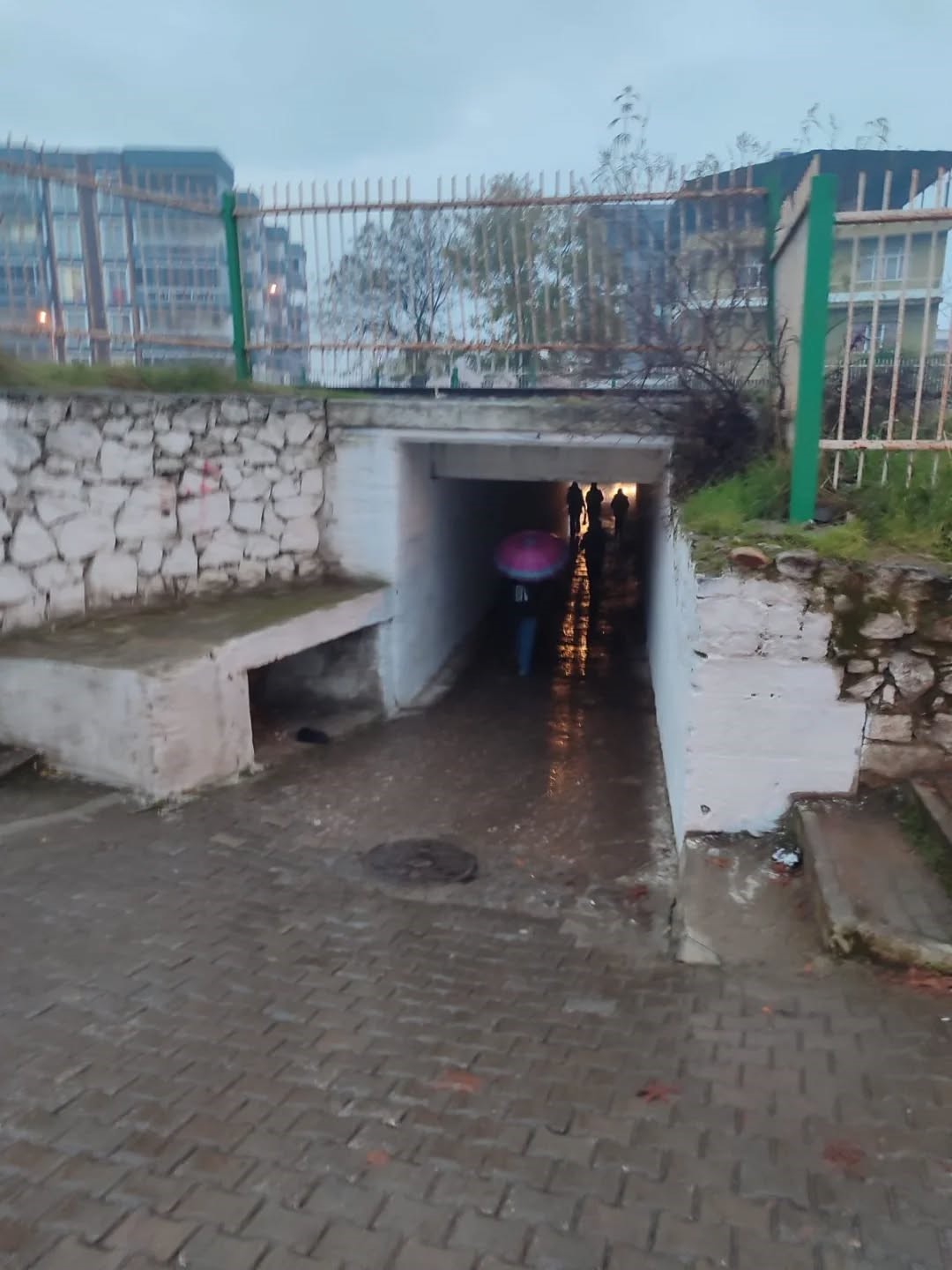 Germencikte Okul Onlerinde Zabita Nobeti Suruyor 35269B36D0E0128B6C08378Ed5B610A5