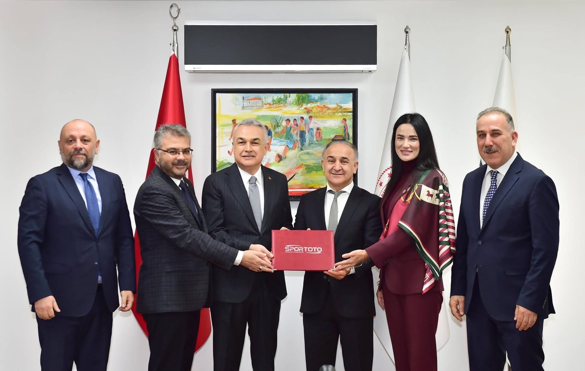 Gozun Aydin Nazilli Millet Bahcesi Gidiyor Genclik Merkezi Geliyor 619511 5C872Dbe193A2D52Ecd3Eb530F1F11Ea