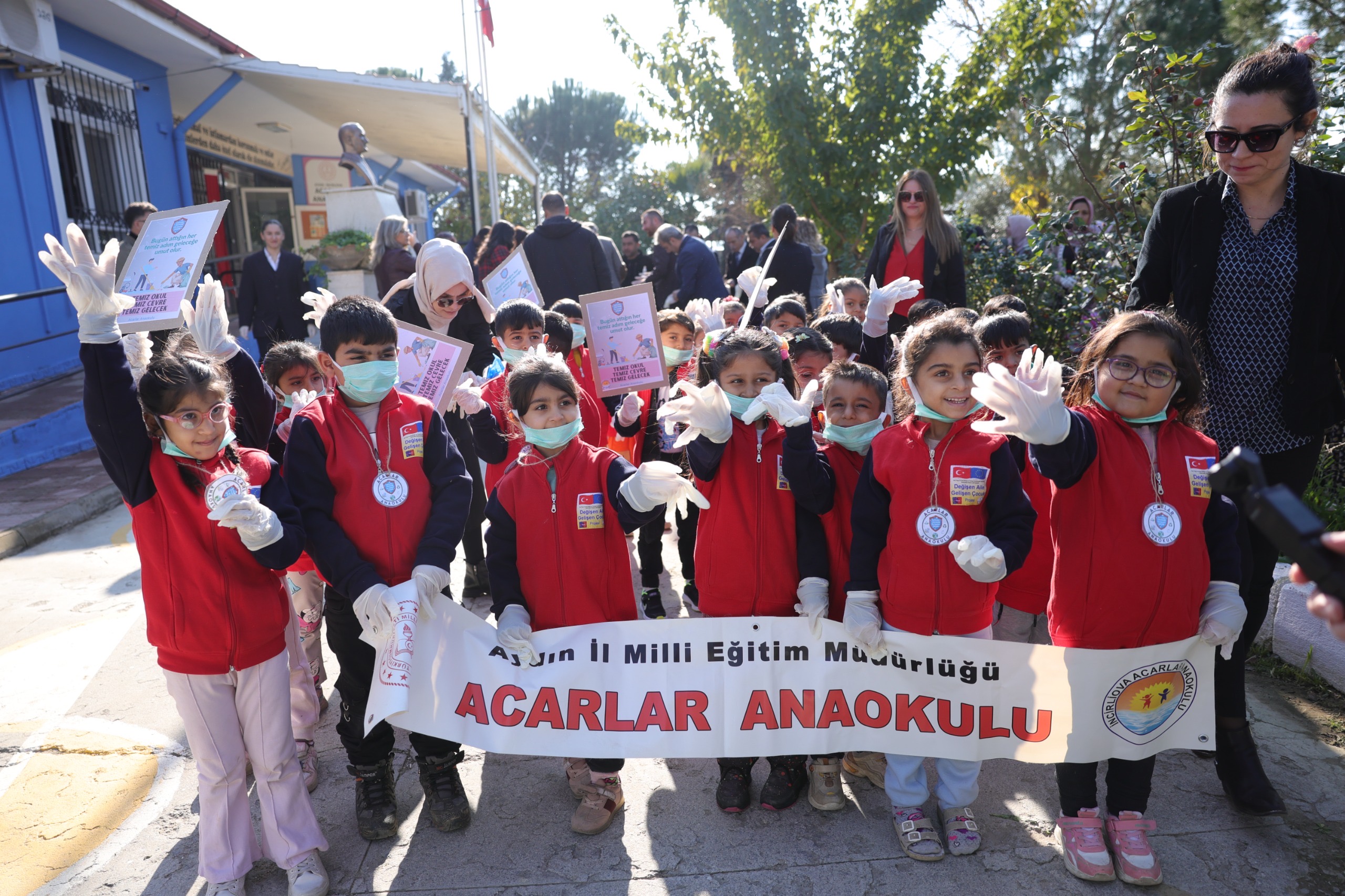 Incirliova Acarlar Anaokulunun Minikleri Buyuklere Ornek Oldu 622134 6C9Ef53A89Fb8F2D56F4Ba60023Bed71