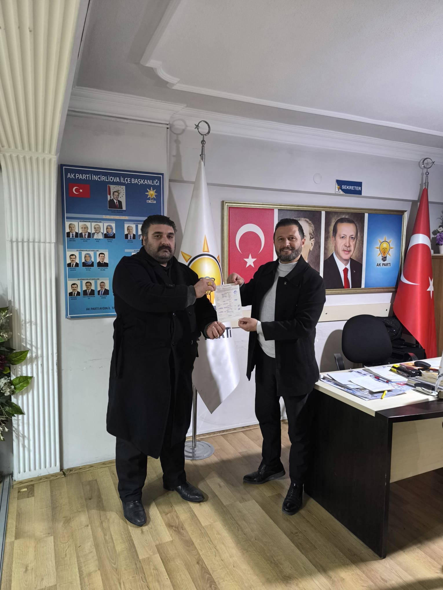 Incirliova Ak Partiden Rekor Bir Gunde 73 Yeni Uye 622678 9Ab828F7D7Fa41514F412D3Ac93Ee29E