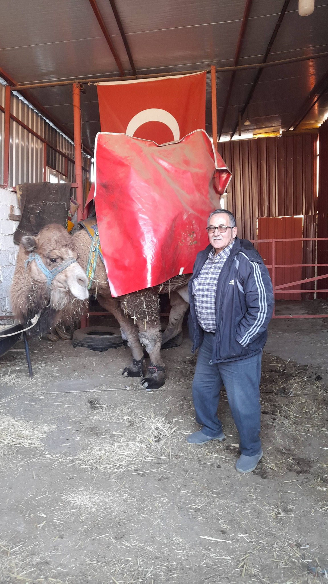 Incirliova Esnaf Odasina Bir Aday Daha Yasar Cirpandan Maas Taahhudu 623604 Ca2390Cbc4291E8C2987A6Ef6311B8F9