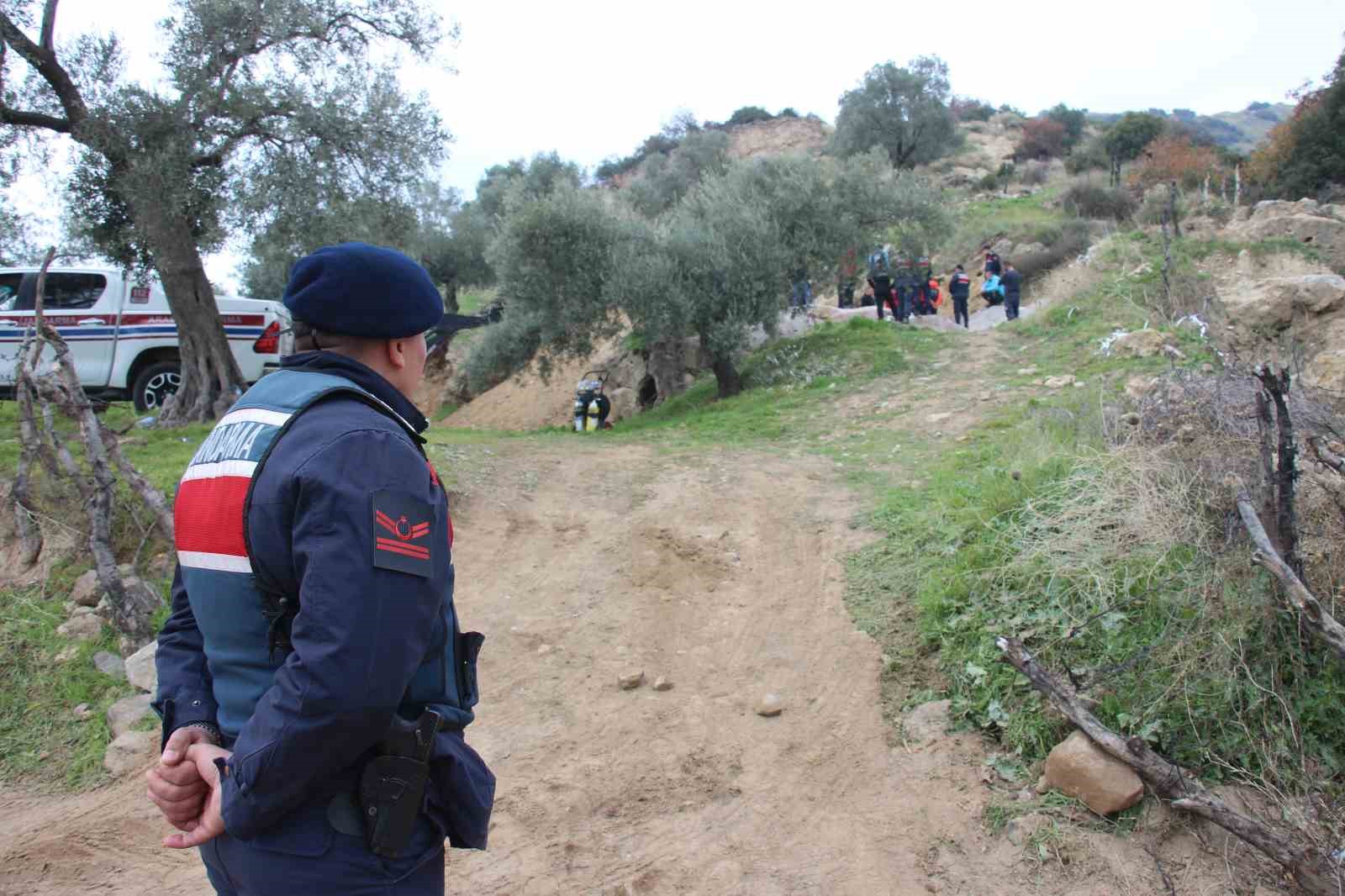 Kacak Kazi Yaparken Girdigi Tunelden Cikamadi 780C1D38Bb791507Db4Bcde2F5B83B00