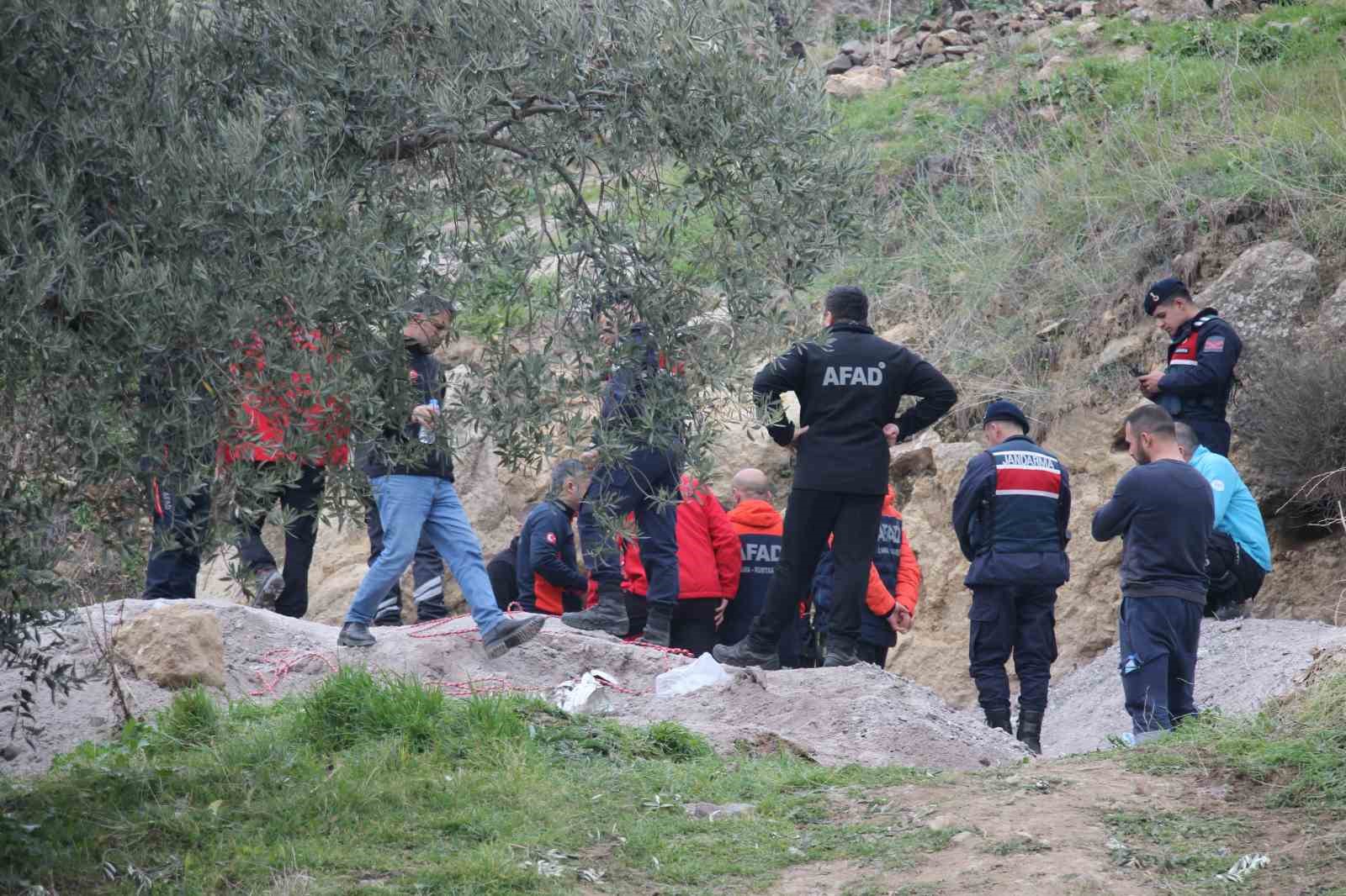 Kacak Kazi Yaparken Girdigi Tunelden Cikamadi 9A4192Aa445Fdf1592020127B4668719