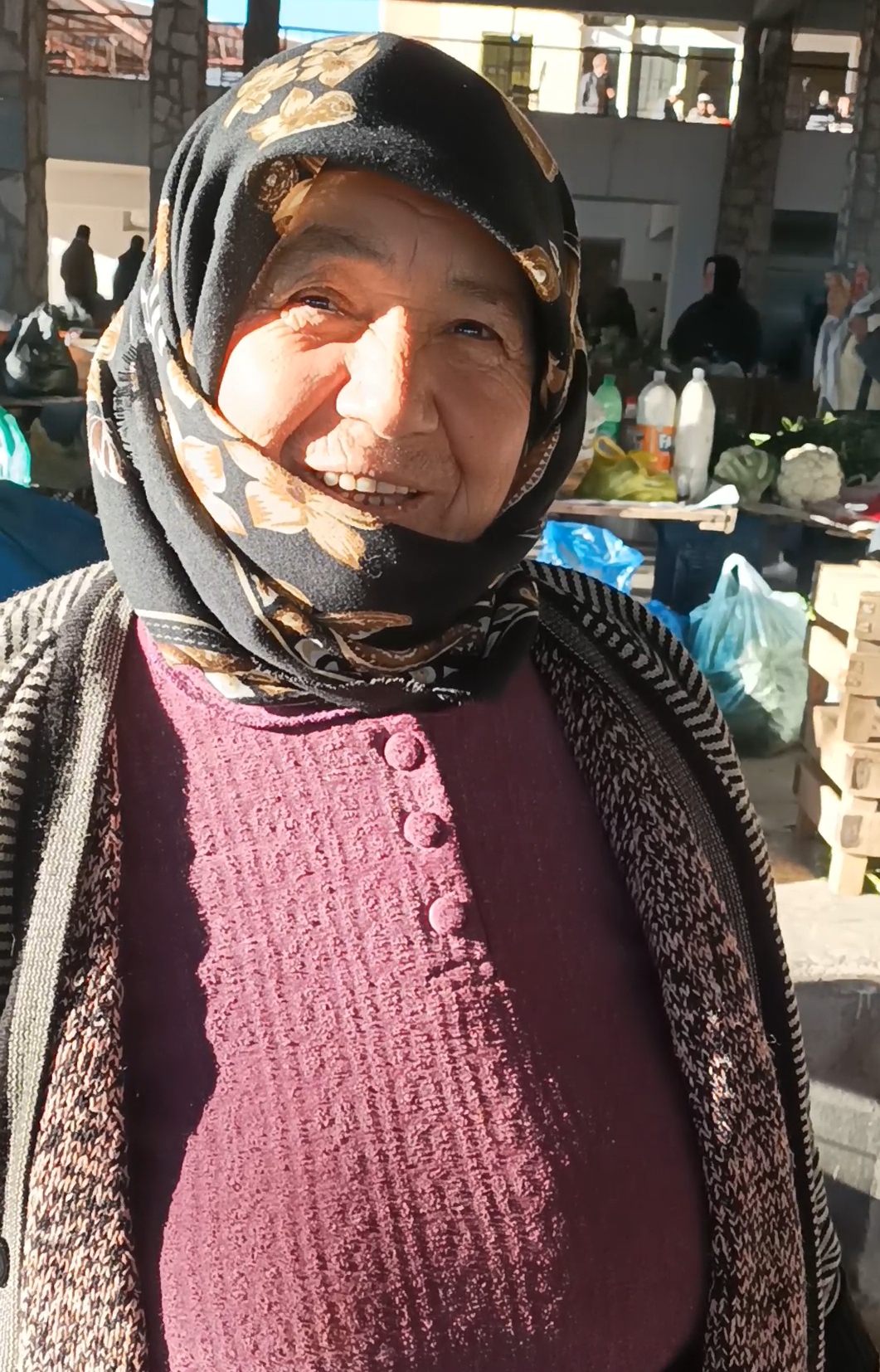 Karacasunun Caliskan Pazarcisi 72 Yasinda Hep Uretiyor Hem Satiyor 626257 7323C6B7C36E339A40398A44854B8Fb7