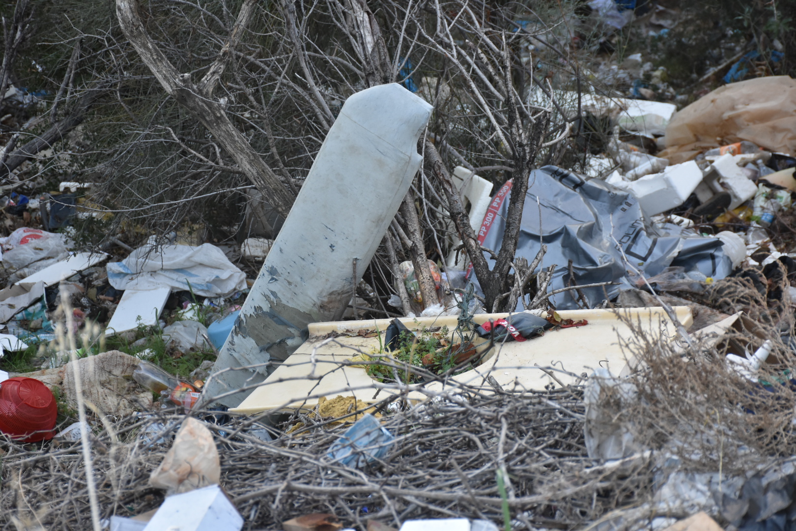 Karacasuya Yakismayan Goruntuler Belediyenin Tabelasi Da Ise Yaramadi 624557 Ca1926C4F2F5E73B8E11A5Dca067E18C