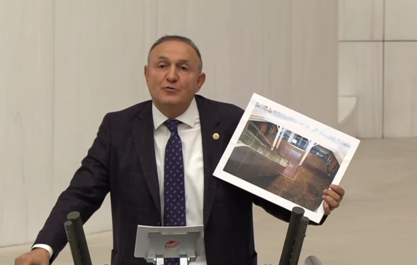 Karakas Aydin Butcede Yok 621667 9B0Ae407688960668E41E13B53E47616