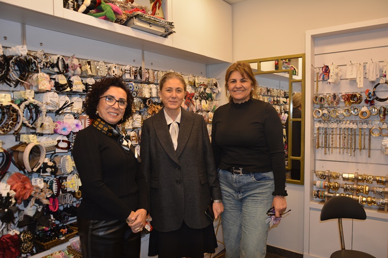 Kaymakam Kan Sahada Uzun Carsi Esnafiyla Bulusti 619740 963D356530Cbe8Fe11D302B4B8153304