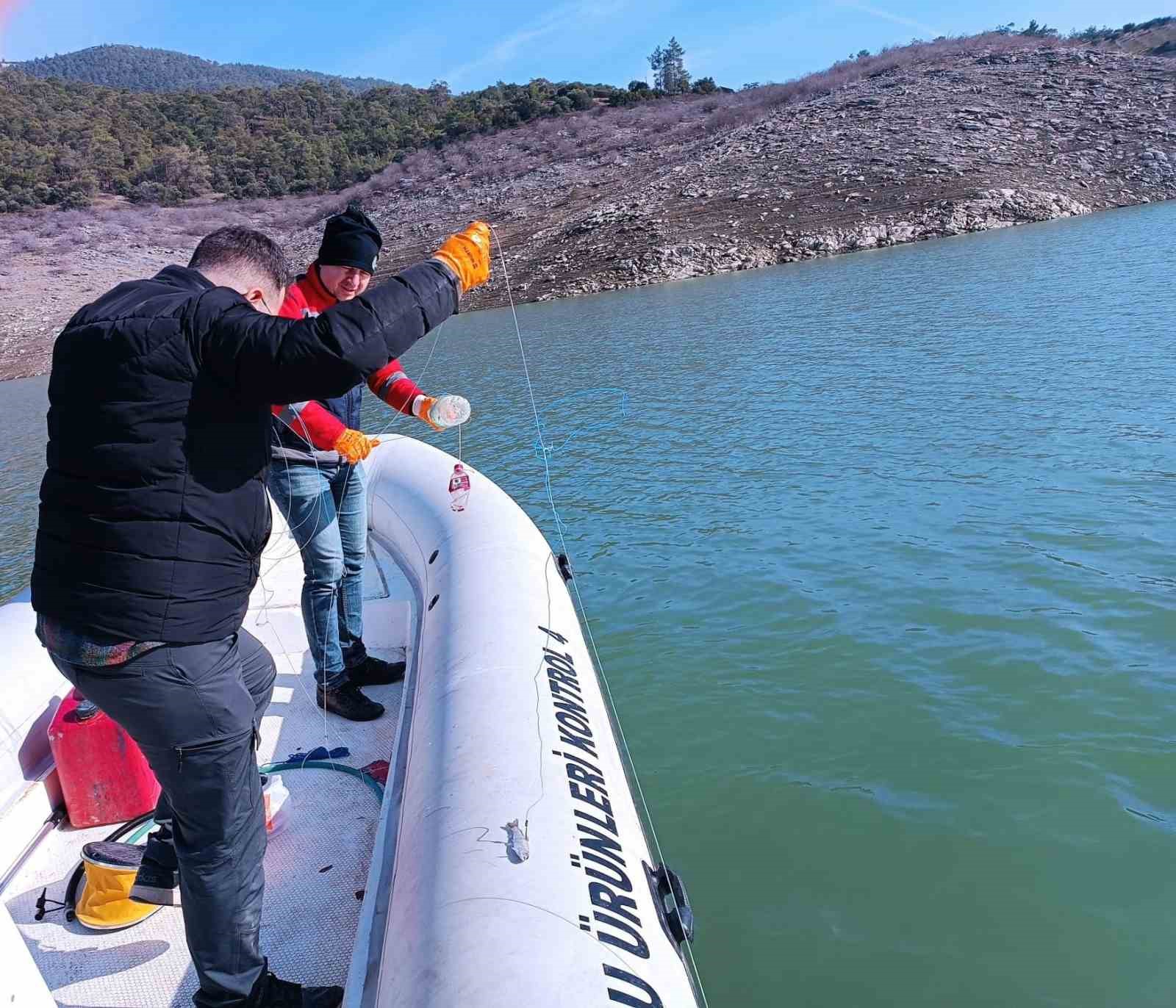 Kemer Baraj Golunde Su Urunleri Avciligina Siki Denetim Abe8B6F64Cc8E9Bf5C7B3F6B1Bbe6849