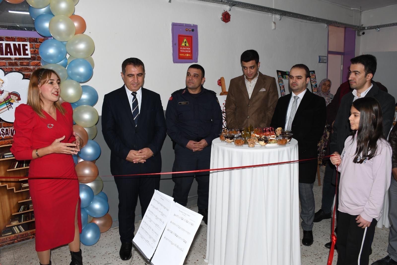 Kirsalda Egitime Buyuk Katki Nazillide Kutuphane Torenle Acildi 625422 29317B8010Eecaf2Ba080755C5293Ae0