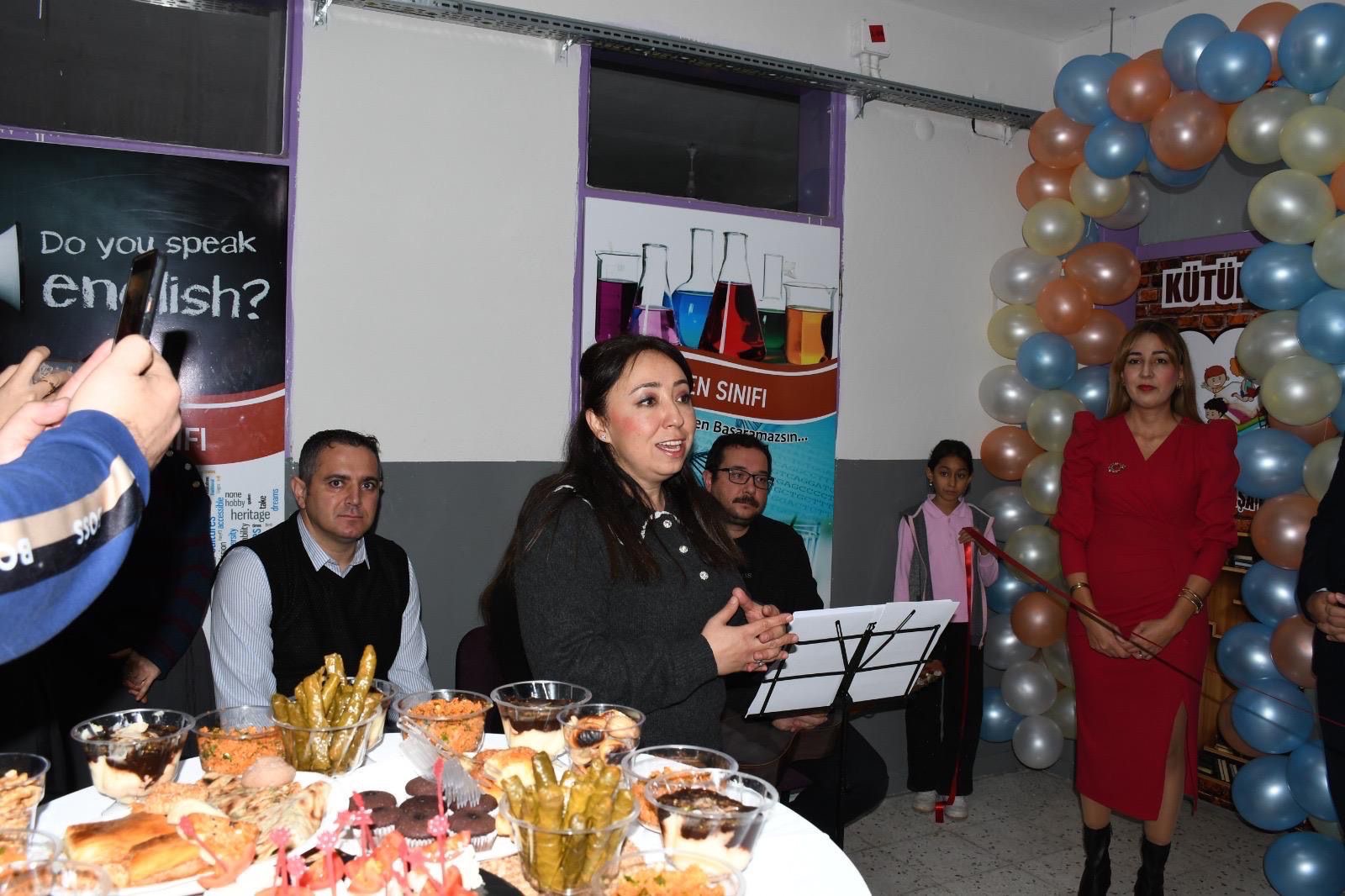 Kirsalda Egitime Buyuk Katki Nazillide Kutuphane Torenle Acildi 625422 C1F47B5C0C9E839D0Dc114682C718982