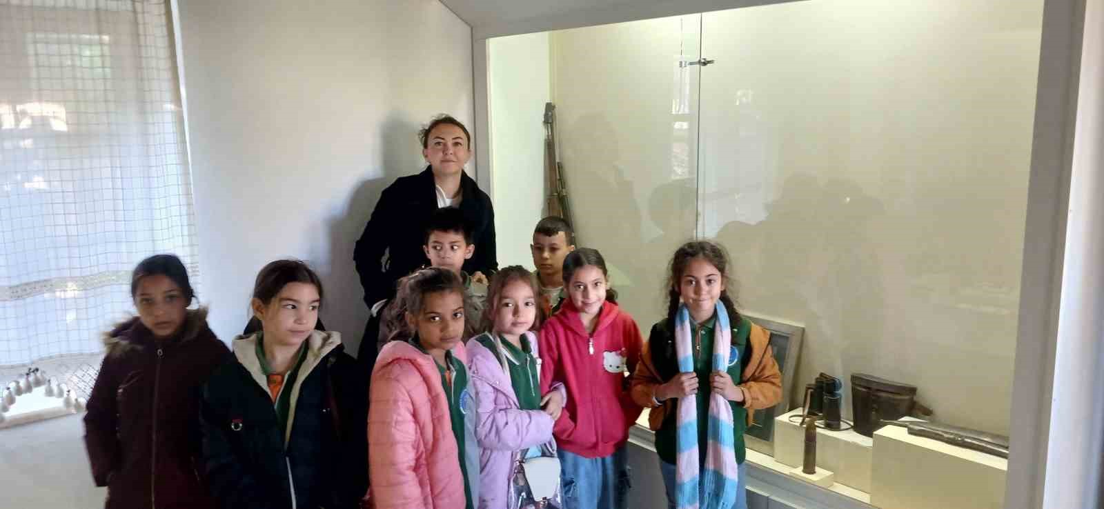 Kocagurlu Ogrenciler Yoruk Ali Efe Muzesinde Tarih Yolculuguna Cikti 009225F9Fa9A2B85F51D73C05Ad736E7