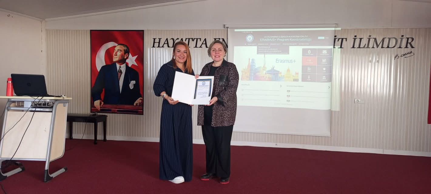 Kusadasi Adu Erasmus Bilgilendirme Toplantisinda Bulustu 619069 94Eb6Ada10E3A50Fb58897542Ad5E1E0