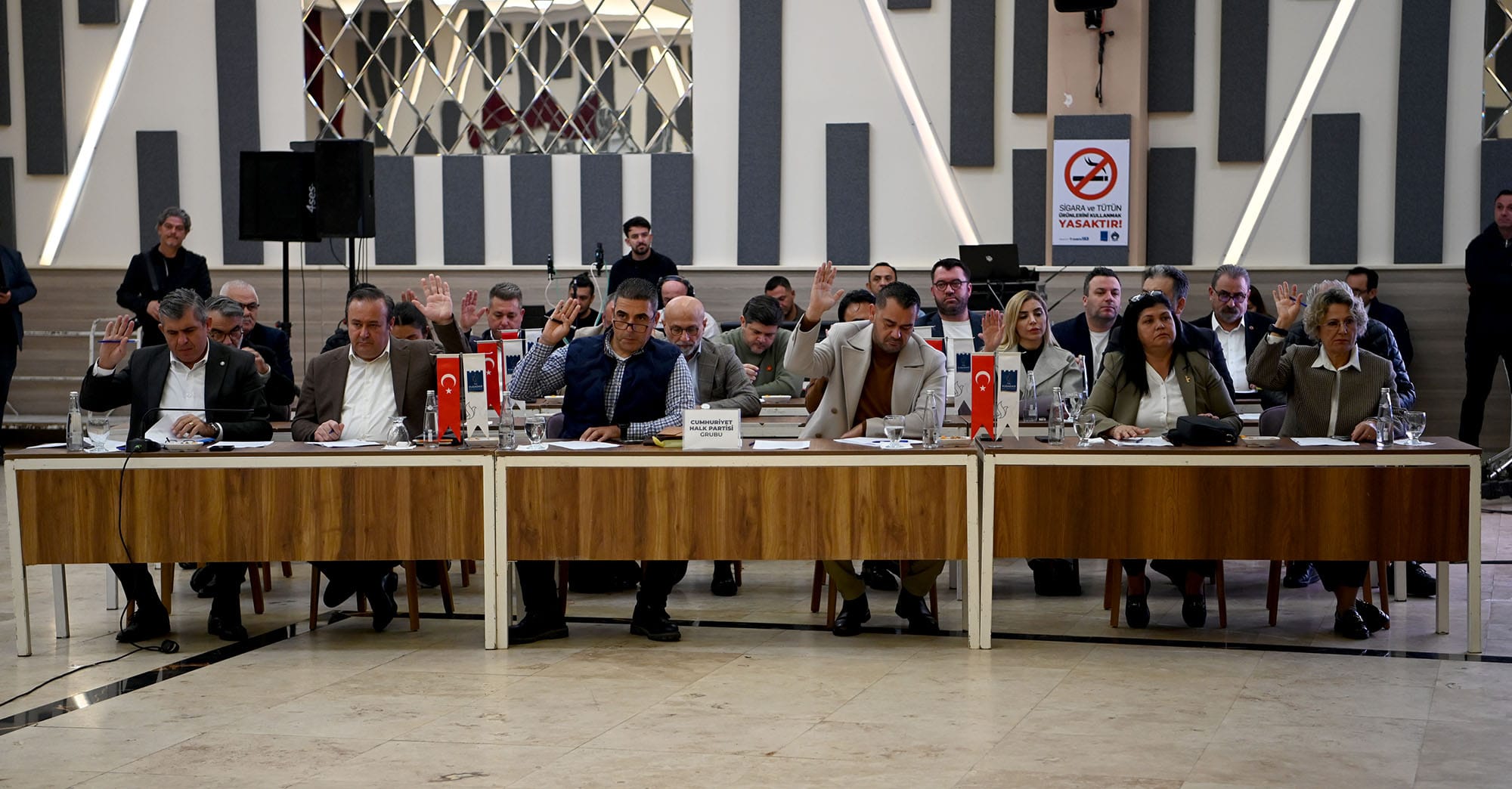 Kusadasi Belediye Meclisi Yilin Son Toplantisini Yapti 618565 2A93Ed22519A4A1932F97Ac2Bc53921B