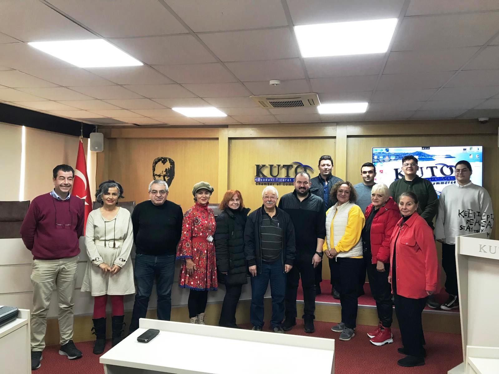 Kusadasi Gatronomi Tarihini Adulu Akademisyen Dr Sezginden Dinledi 623518 60Dc8D0Aaa0B5Ddba20E2A05Fa7E3Ac2