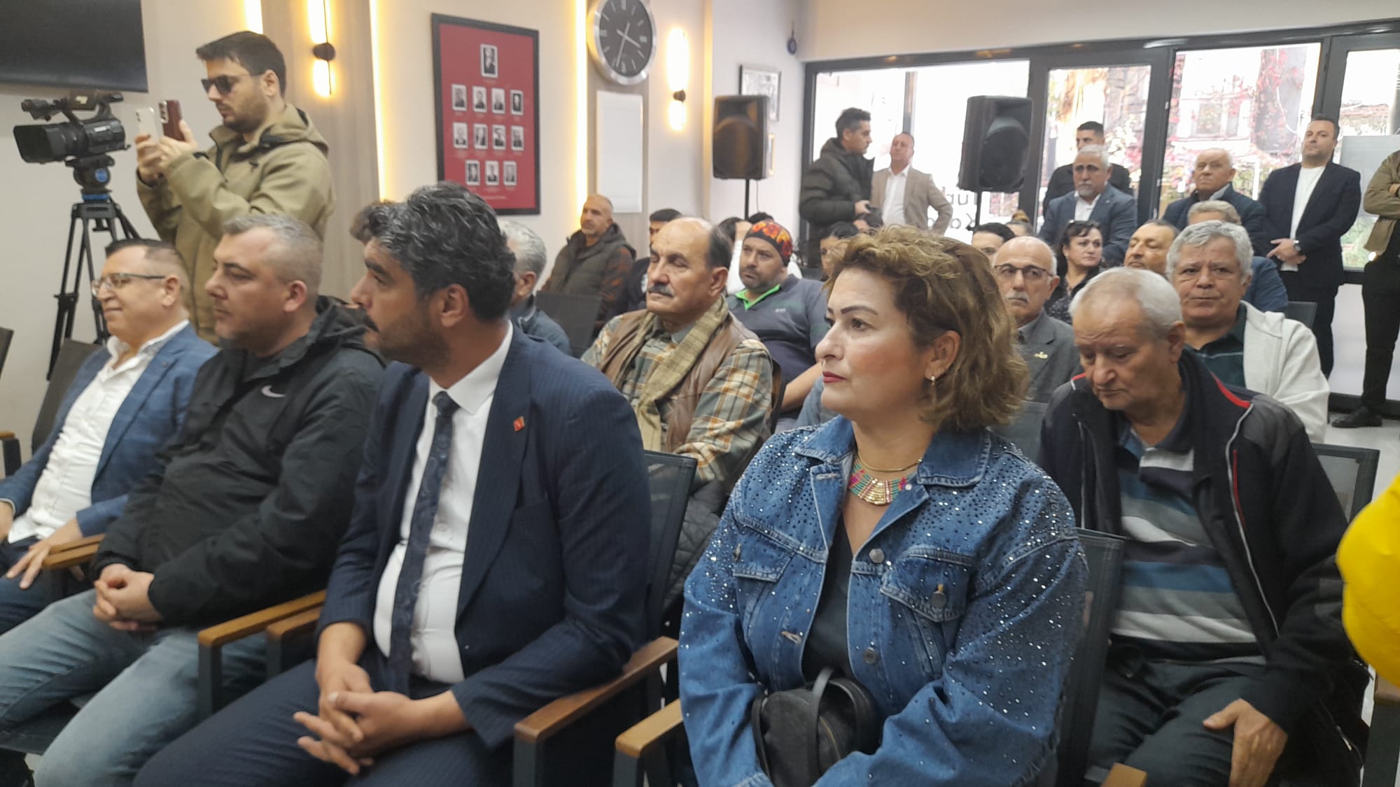 Kusadasi Memleket Partisinden Chpye Toplu Katilim Gerceklesti 618651 Bb5C24A23B7B62C6690A24099B8186Dc