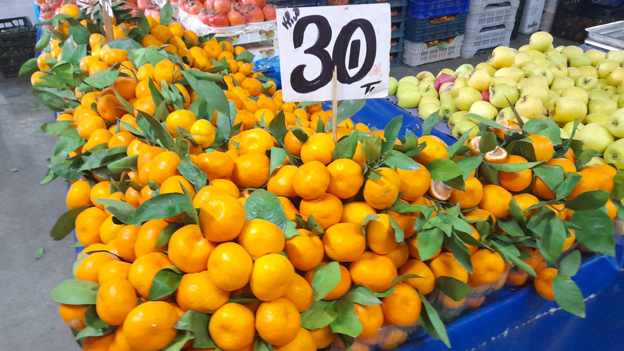 Kusadasi Semt Pazarinda Kis Tezgahlari Sevindirdi 618550 37Adb16Ceaa7Db4B5Cf614Ca47Fd8C9B