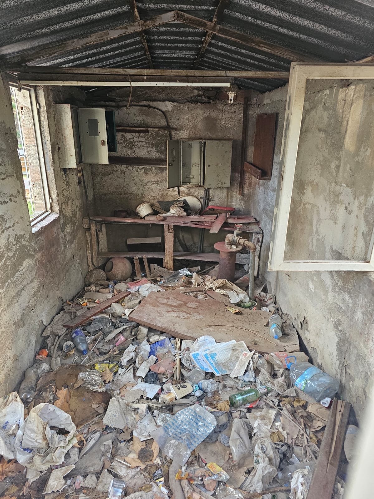 Mahalle Halki Bu Binanin Yikilmasini Istiyor 626073 84F4869Fcecfdba50482A2Eeb6B6Bf74