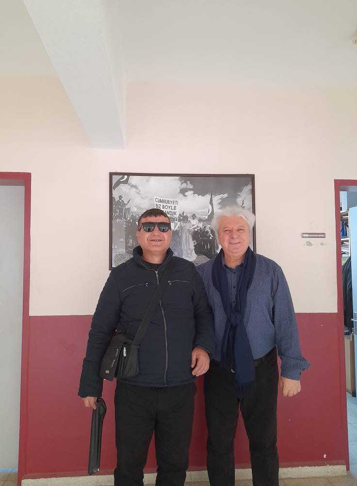 Menderes Ogretmenin Ilham Veren Hayat Hikyesi 622714 E27B9E846E240C7E189Ad51E21Dd6Aee