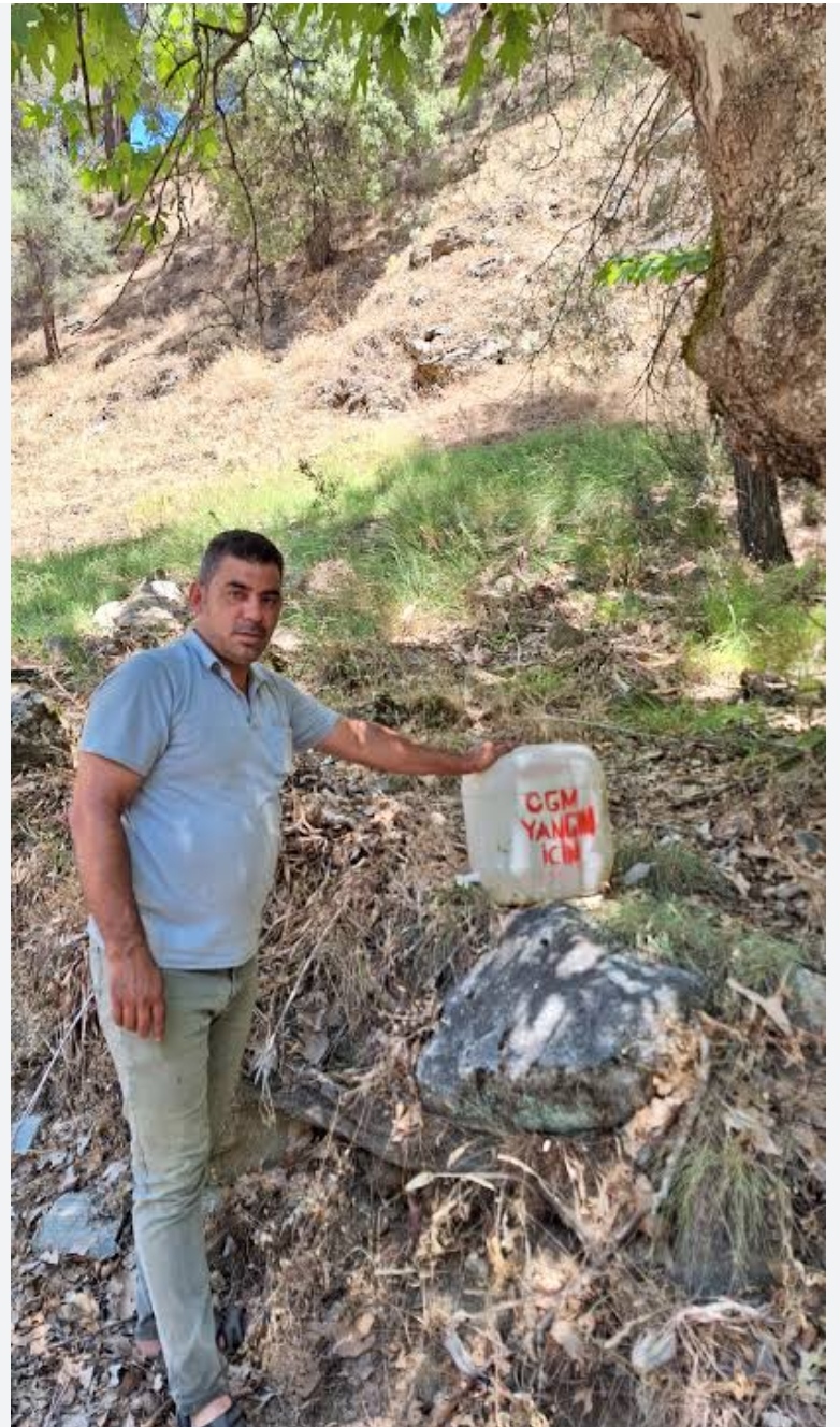 Mugla Orman Muduru Karacasulu Ornek Muhtar Ve Ailesini Onurlandirdi 618668 0B06781012C7Ca5Eba83F44Ebe443D7C