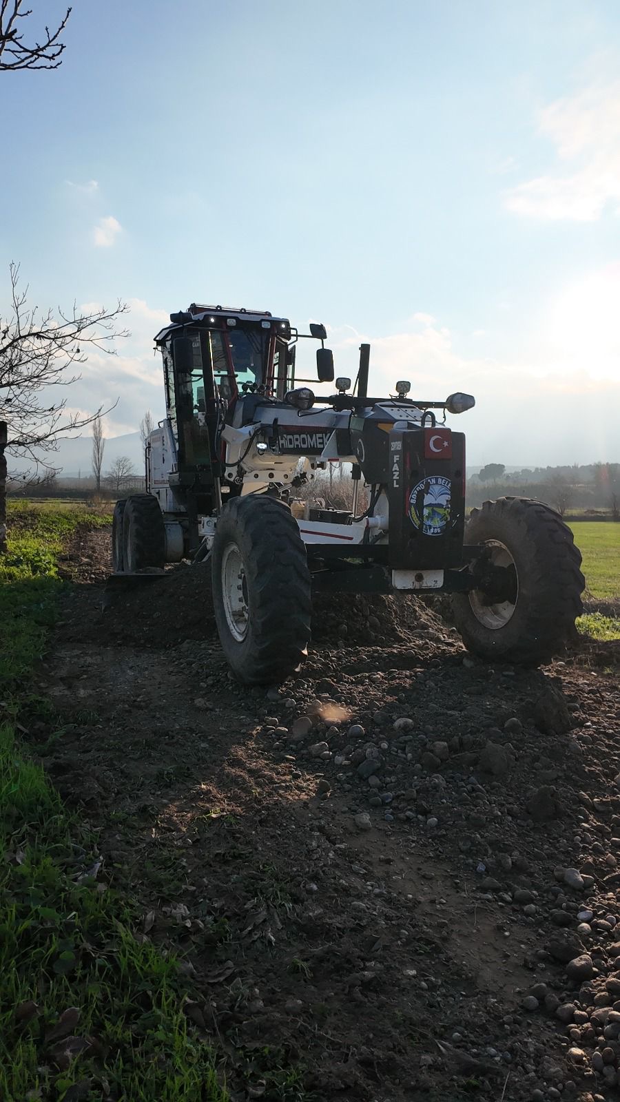 Muhtar Ozcandan Baskan Ozele Yol Tesekkuru Bozdoganda Ulasim Rahatliyor 624543 5F41E337Be3A86C56Bbaf3Ed175E0226