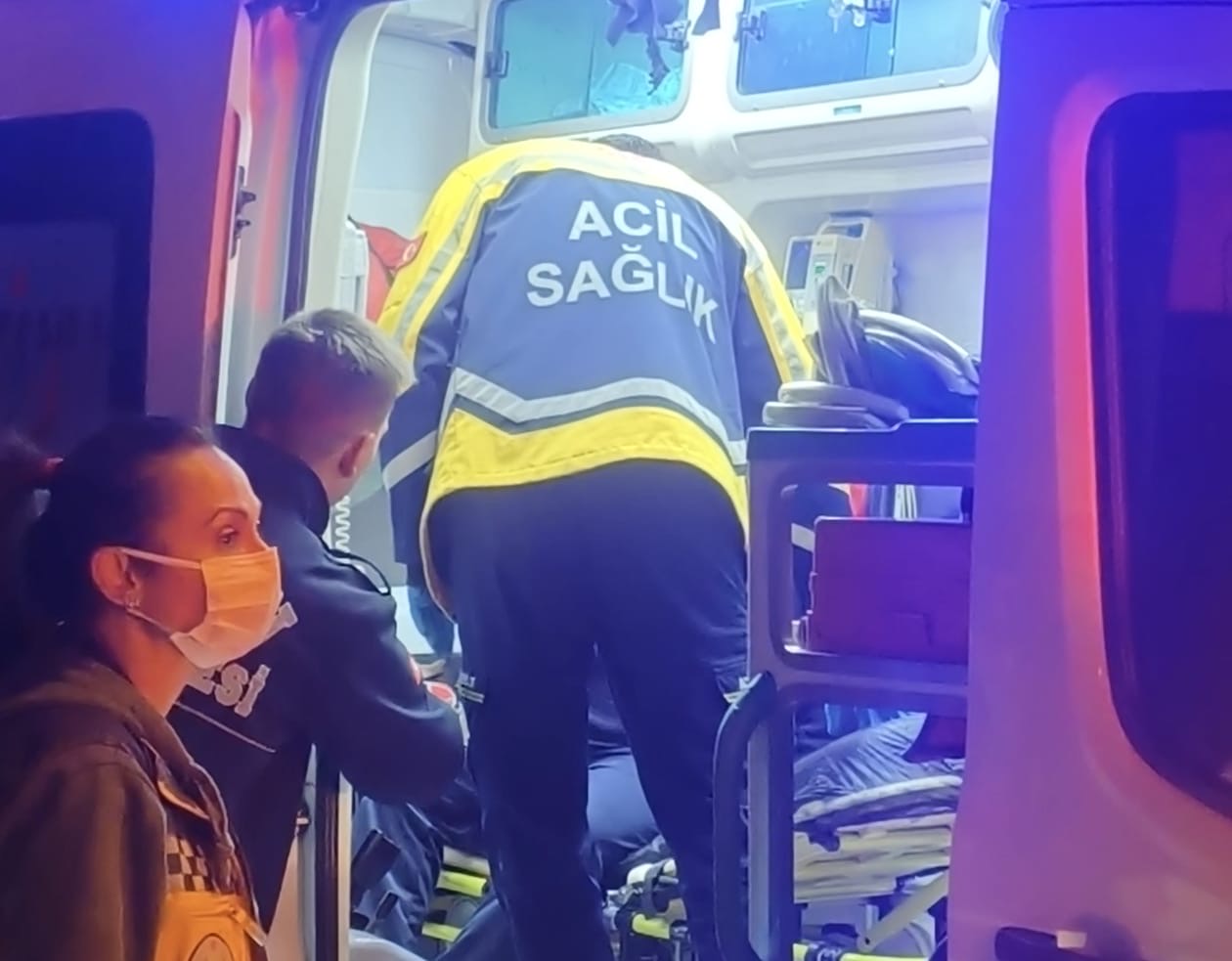 Nazillide Alkollu Surucu Ortaligi Savas Alanina Cevirdi Takla Atan Otomobil 4 Araca Zarar Verdi 625548 5E28F1C7139B1E31C69975A13A3029Ae