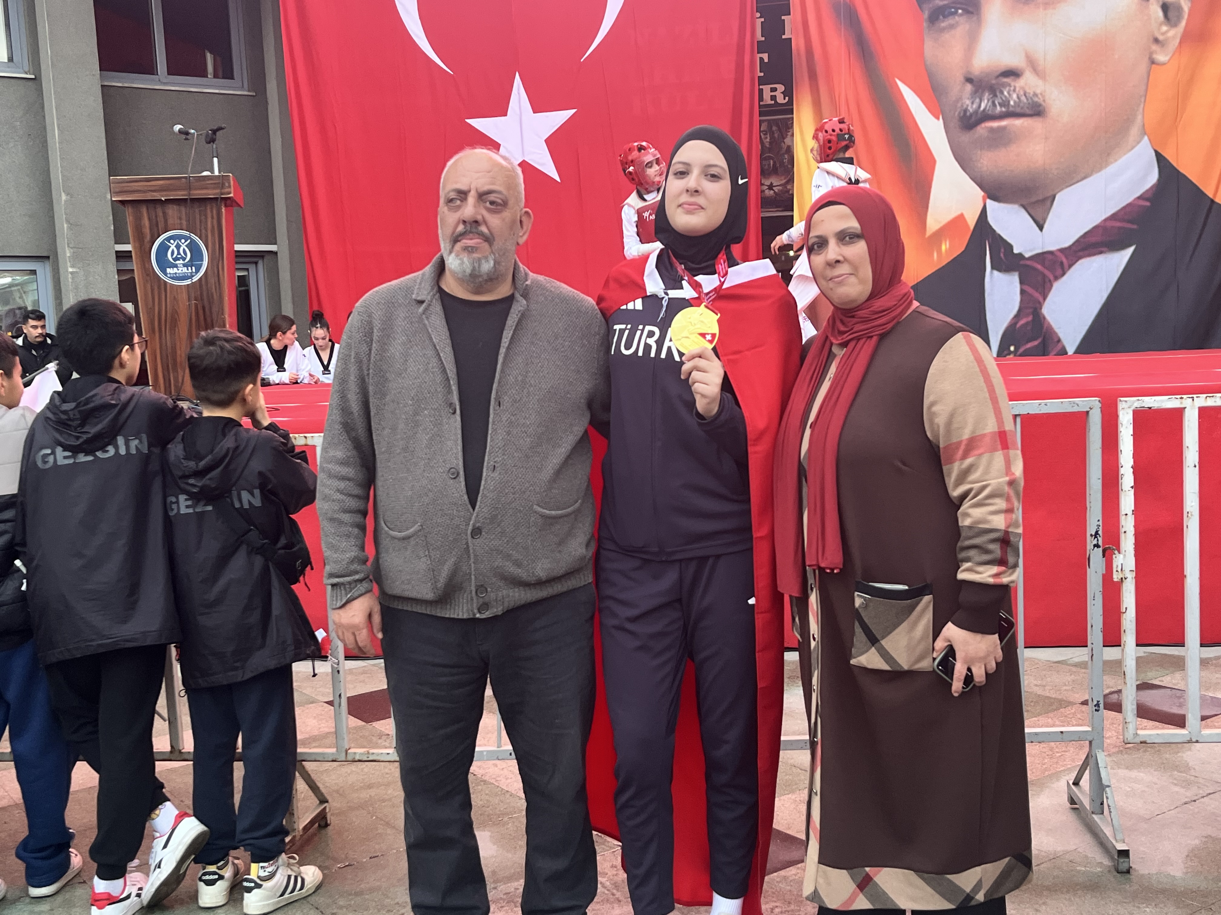 Nazillide Avrupa Sampiyonuna Coskulu Karsilama 618969 Df3Aa8E5Ca54454E06D948Dd87Fbb166