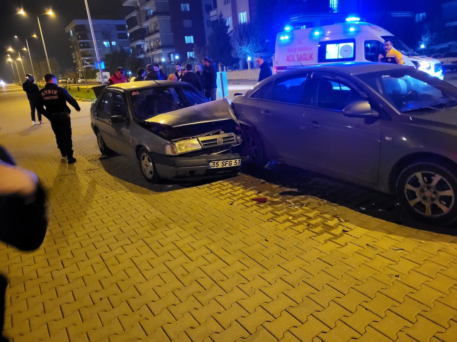 Nazillide Korkutan Kaza Alkollu Surucu Dehset Sacti 624828 C83C39E18562Dfe9B687655Ee622C8E9